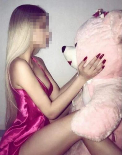 Gösterişli otelde buluşan hatun Gülgün