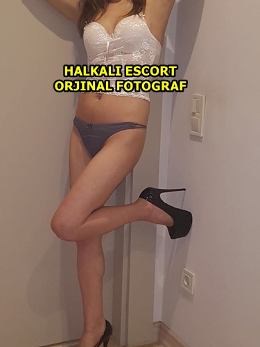 Halkalı Evinde Görüşen Escort Yıldız